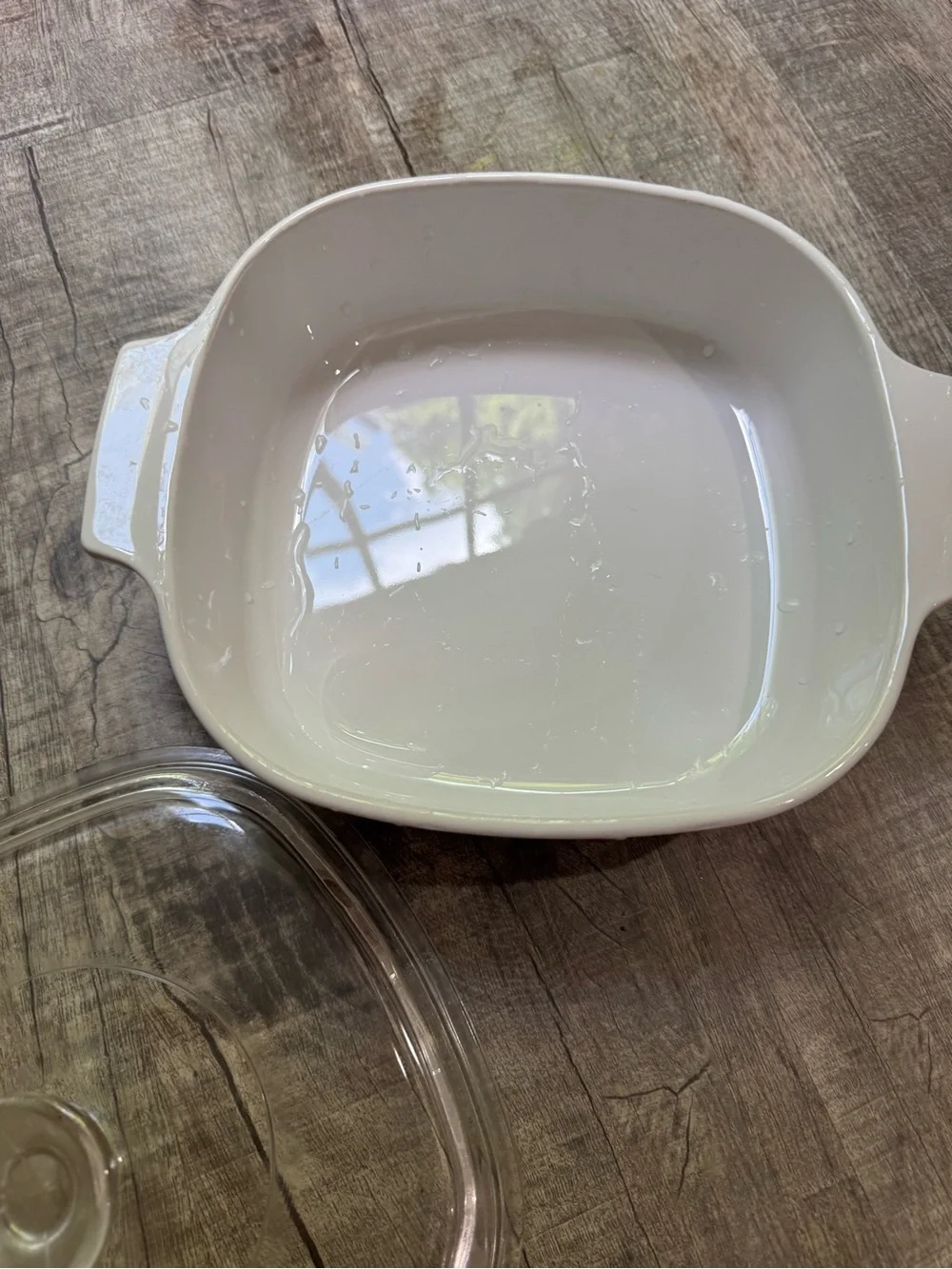 Vintage CorningWare 2 Ltr Garden Harvest Vegetable Casserole Dish with Pyrex Lid